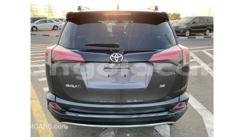 Big with watermark toyota 4runner bengo province import dubai 7255
