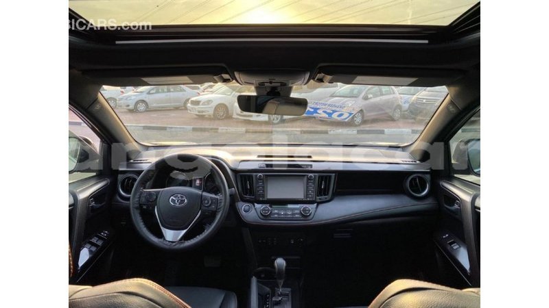 Big with watermark toyota 4runner bengo province import dubai 7255