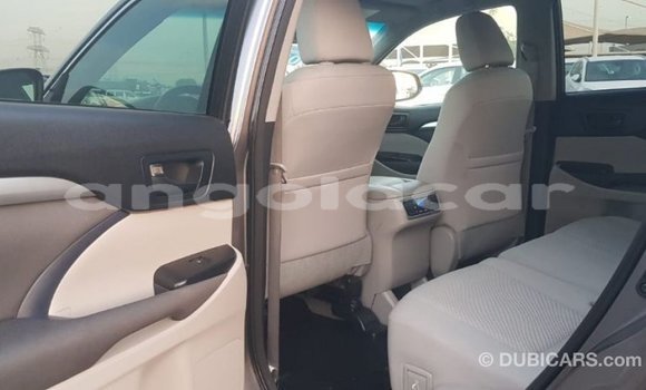 Comprar Importar Toyota Highlander Outro Carro em Import - Dubai em Bengo Province Comprar Importar Toyota Highlander Outro Carro em Import - Dubai em Bengo Province