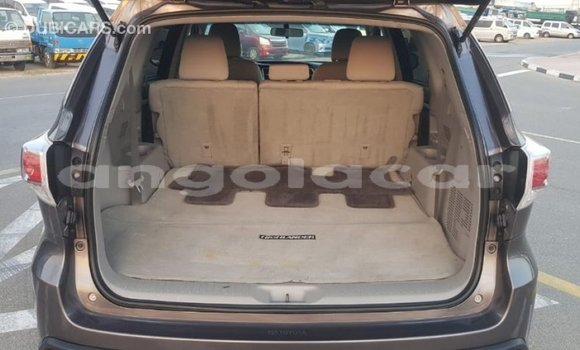 Comprar Importar Toyota Highlander Outro Carro em Import - Dubai em Bengo Province Comprar Importar Toyota Highlander Outro Carro em Import - Dubai em Bengo Province