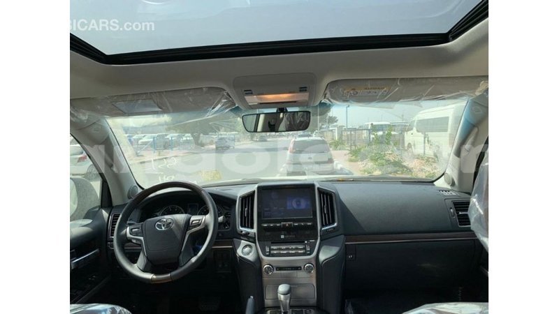 Big with watermark toyota land cruiser bengo province import dubai 7261