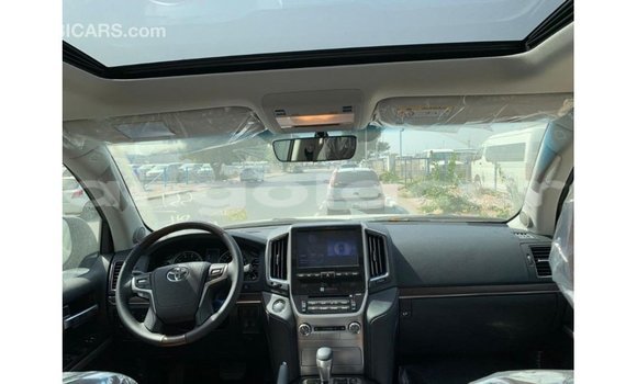 Buy Import Toyota Land Cruiser Black Car in Import - Dubai in Bengo Province Buy Import Toyota Land Cruiser Black Car in Import - Dubai in Bengo Province