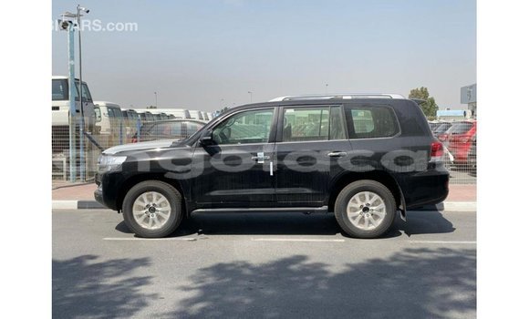 Buy Import Toyota Land Cruiser Black Car in Import - Dubai in Bengo Province Buy Import Toyota Land Cruiser Black Car in Import - Dubai in Bengo Province