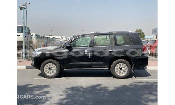 Buy Import Toyota Land Cruiser Black Car in Import - Dubai in Bengo Province Buy Import Toyota Land Cruiser Black Car in Import - Dubai in Bengo Province