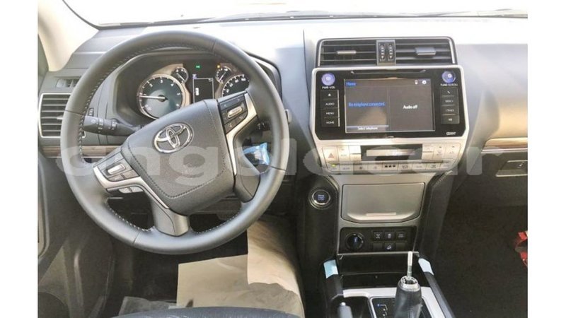 Big with watermark toyota prado bengo province import dubai 7262