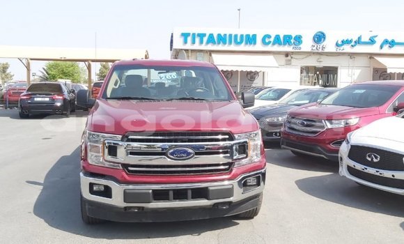 Buy Import Ford Club Wagon Red Car in Import - Dubai in Bengo Province Buy Import Ford Club Wagon Red Car in Import - Dubai in Bengo Province