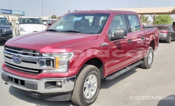 Buy Import Ford Club Wagon Red Car in Import - Dubai in Bengo Province Buy Import Ford Club Wagon Red Car in Import - Dubai in Bengo Province