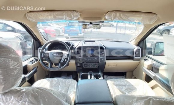 Buy Import Ford Club Wagon Red Car in Import - Dubai in Bengo Province Buy Import Ford Club Wagon Red Car in Import - Dubai in Bengo Province