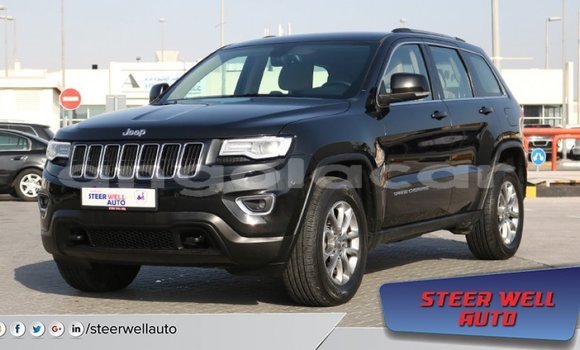 Acheter Import Voiture Jeep Grand Cherokee Noir à Import - Dubai, Province de Bengo Acheter Import Voiture Jeep Grand Cherokee Noir à Import - Dubai, Province de Bengo