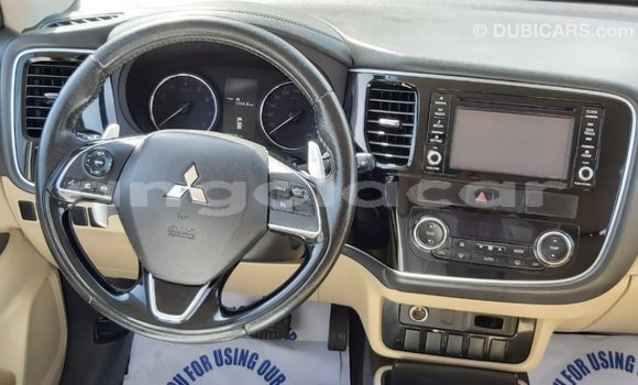 Buy Import Mitsubishi Outlander White Car in Import - Dubai in Bengo Province Buy Import Mitsubishi Outlander White Car in Import - Dubai in Bengo Province