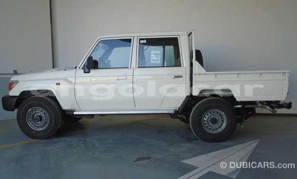 Buy Import Toyota Land Cruiser White Car in Import - Dubai in Bengo Province Buy Import Toyota Land Cruiser White Car in Import - Dubai in Bengo Province