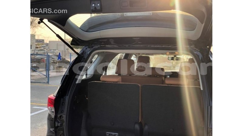 Big with watermark toyota fortuner bengo province import dubai 7303