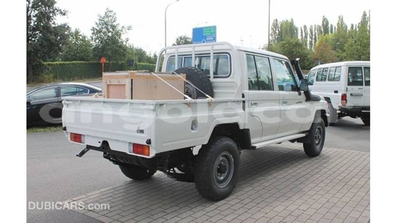 Big with watermark toyota land cruiser bengo province import dubai 7347