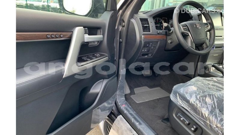 Big with watermark toyota land cruiser bengo province import dubai 7348