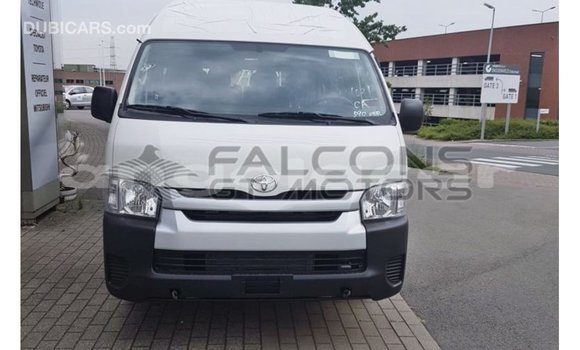 Buy Import Toyota Hiace White Car in Import - Dubai in Bengo Province Buy Import Toyota Hiace White Car in Import - Dubai in Bengo Province