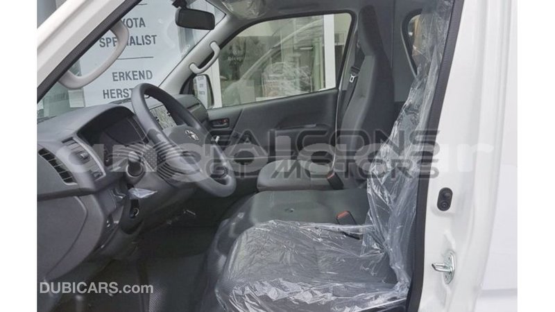 Big with watermark toyota hiace bengo province import dubai 7350