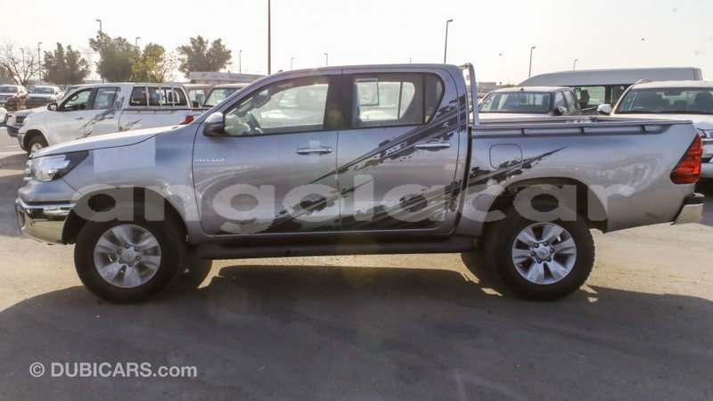 Big with watermark toyota hilux bengo province import dubai 7357