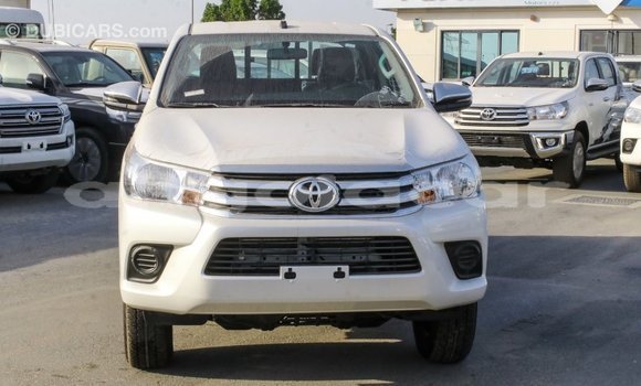 Buy Import Toyota Hilux White Car in Import - Dubai in Bengo Province Buy Import Toyota Hilux White Car in Import - Dubai in Bengo Province