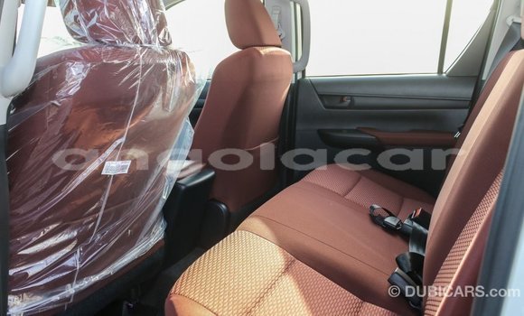 Buy Import Toyota Hilux White Car in Import - Dubai in Bengo Province Buy Import Toyota Hilux White Car in Import - Dubai in Bengo Province