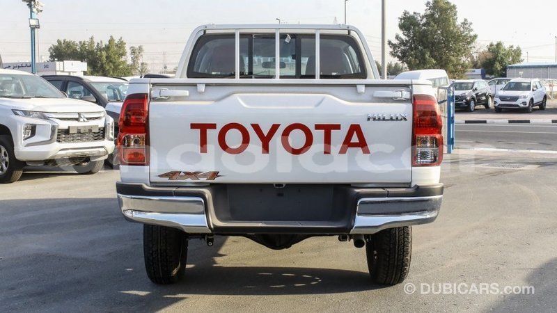 Big with watermark toyota hilux bengo province import dubai 7358