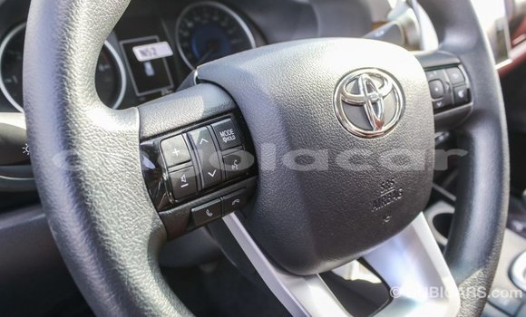 Buy Import Toyota Hilux White Car in Import - Dubai in Bengo Province Buy Import Toyota Hilux White Car in Import - Dubai in Bengo Province