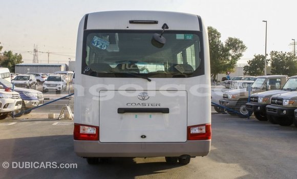 Acheter Import Voiture Toyota Coaster Blanc à Import - Dubai, Province de Bengo Acheter Import Voiture Toyota Coaster Blanc à Import - Dubai, Province de Bengo
