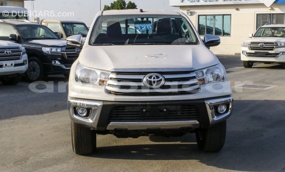 Buy Import Toyota Hilux White Car in Import - Dubai in Bengo Province Buy Import Toyota Hilux White Car in Import - Dubai in Bengo Province