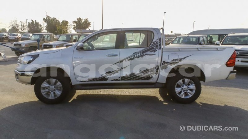 Big with watermark toyota hilux bengo province import dubai 7361