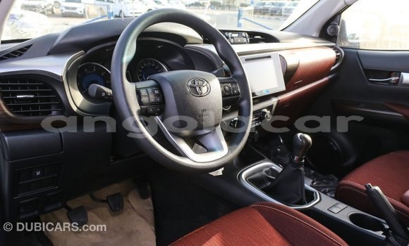 Buy Import Toyota Hilux White Car in Import - Dubai in Bengo Province Buy Import Toyota Hilux White Car in Import - Dubai in Bengo Province