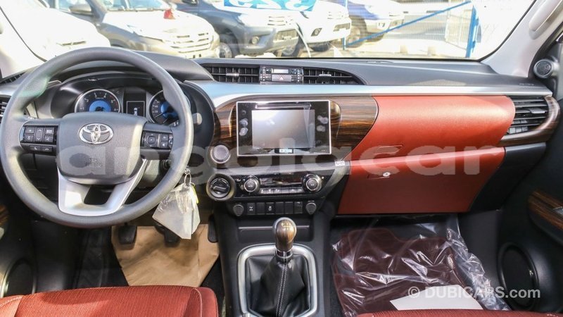 Big with watermark toyota hilux bengo province import dubai 7361