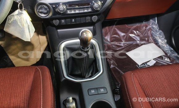 Buy Import Toyota Hilux White Car in Import - Dubai in Bengo Province Buy Import Toyota Hilux White Car in Import - Dubai in Bengo Province