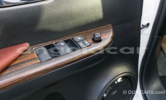 Buy Import Toyota Hilux White Car in Import - Dubai in Bengo Province Buy Import Toyota Hilux White Car in Import - Dubai in Bengo Province