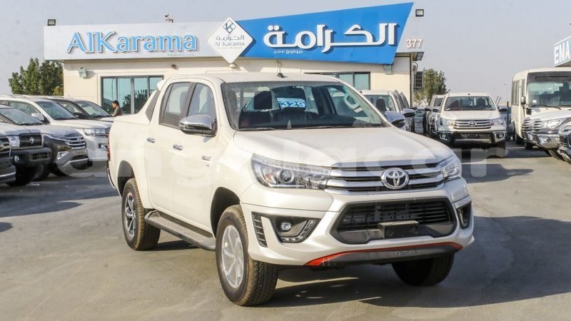 Big with watermark toyota hilux bengo province import dubai 7366