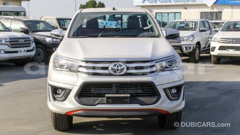 Big with watermark toyota hilux bengo province import dubai 7366