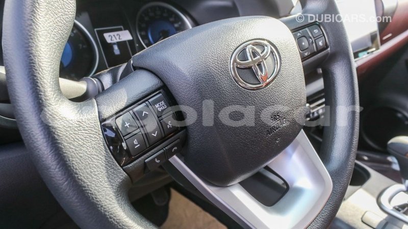 Big with watermark toyota hilux bengo province import dubai 7366