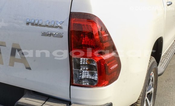 Buy Import Toyota Hilux White Car in Import - Dubai in Bengo Province Buy Import Toyota Hilux White Car in Import - Dubai in Bengo Province