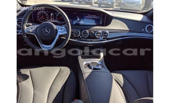 Comprar Importar Mercedes-Benz 190 Preto Carro em Import - Dubai em Bengo Province Comprar Importar Mercedes-Benz 190 Preto Carro em Import - Dubai em Bengo Province