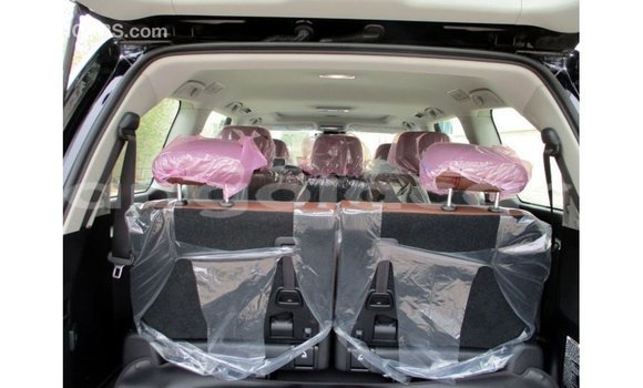 Buy Import Toyota Land Cruiser Black Car in Import - Dubai in Bengo Province Buy Import Toyota Land Cruiser Black Car in Import - Dubai in Bengo Province