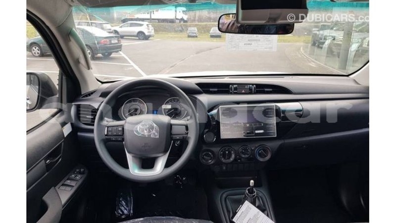 Big with watermark toyota hilux bengo province import dubai 7382