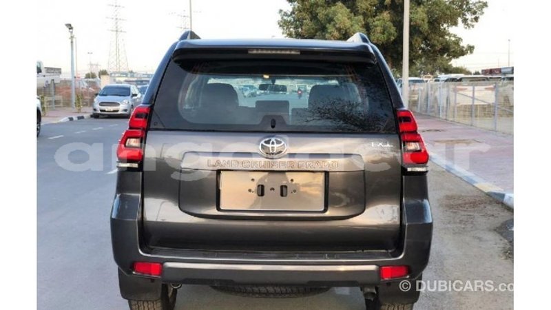 Big with watermark toyota prado bengo province import dubai 7383