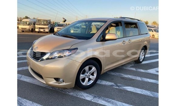 Comprar Importar Toyota Sienna Outro Carro em Import - Dubai em Bengo Province Comprar Importar Toyota Sienna Outro Carro em Import - Dubai em Bengo Province