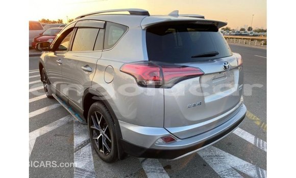 Comprar Importar Toyota 4Runner Outro Carro em Import - Dubai em Bengo Province Comprar Importar Toyota 4Runner Outro Carro em Import - Dubai em Bengo Province