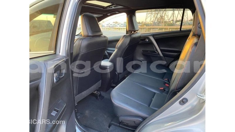 Big with watermark toyota 4runner bengo province import dubai 7399