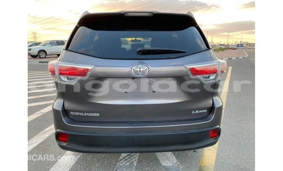Comprar Importar Toyota Highlander Outro Carro em Import - Dubai em Bengo Province Comprar Importar Toyota Highlander Outro Carro em Import - Dubai em Bengo Province