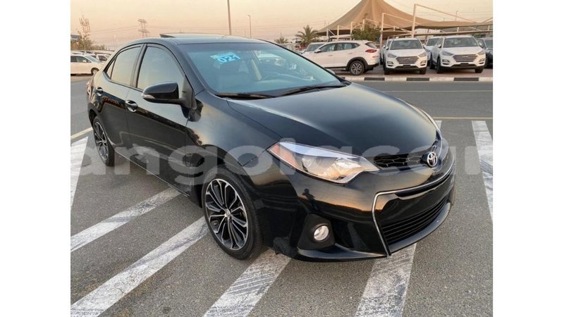 Big with watermark toyota corolla bengo province import dubai 7402