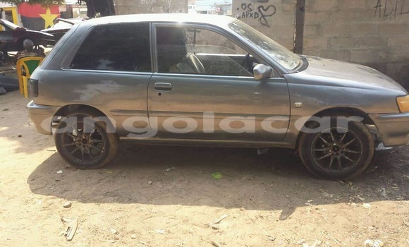 Comprar Usado Toyota Starlet Prata Carro em Luanda em Luanda Province Comprar Usado Toyota Starlet Prata Carro em Luanda em Luanda Province