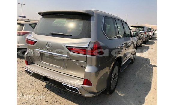 Acheter Import Voiture Lexus LX Autre à Import - Dubai, Province de Bengo Acheter Import Voiture Lexus LX Autre à Import - Dubai, Province de Bengo