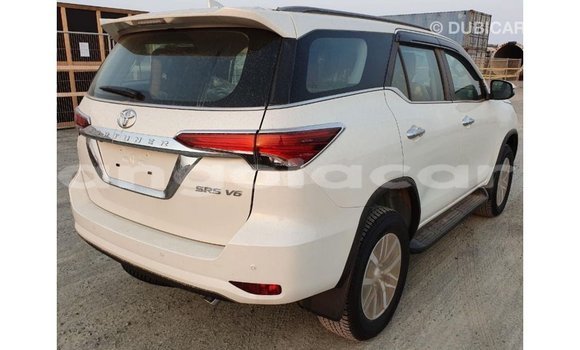 Buy Import Toyota Fortuner White Car in Import - Dubai in Bengo Province Buy Import Toyota Fortuner White Car in Import - Dubai in Bengo Province