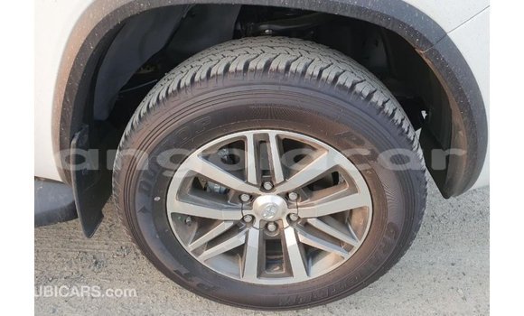 Buy Import Toyota Fortuner White Car in Import - Dubai in Bengo Province Buy Import Toyota Fortuner White Car in Import - Dubai in Bengo Province