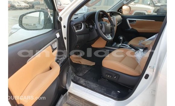 Buy Import Toyota Fortuner White Car in Import - Dubai in Bengo Province Buy Import Toyota Fortuner White Car in Import - Dubai in Bengo Province